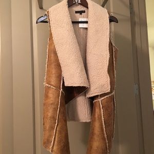 Hot & Delicious Faux Fur + Leather Vest•NWT•Size M